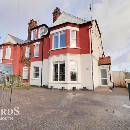 North Denes Villa Great Yarmouth Exterior photo