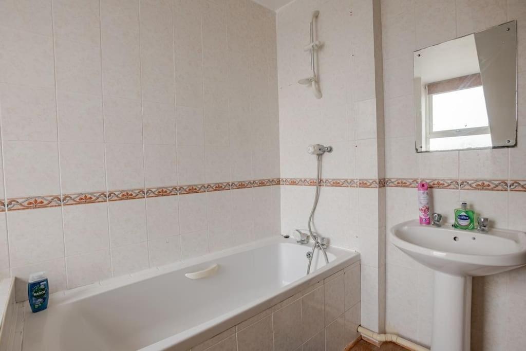 North Denes Villa Great Yarmouth Room photo