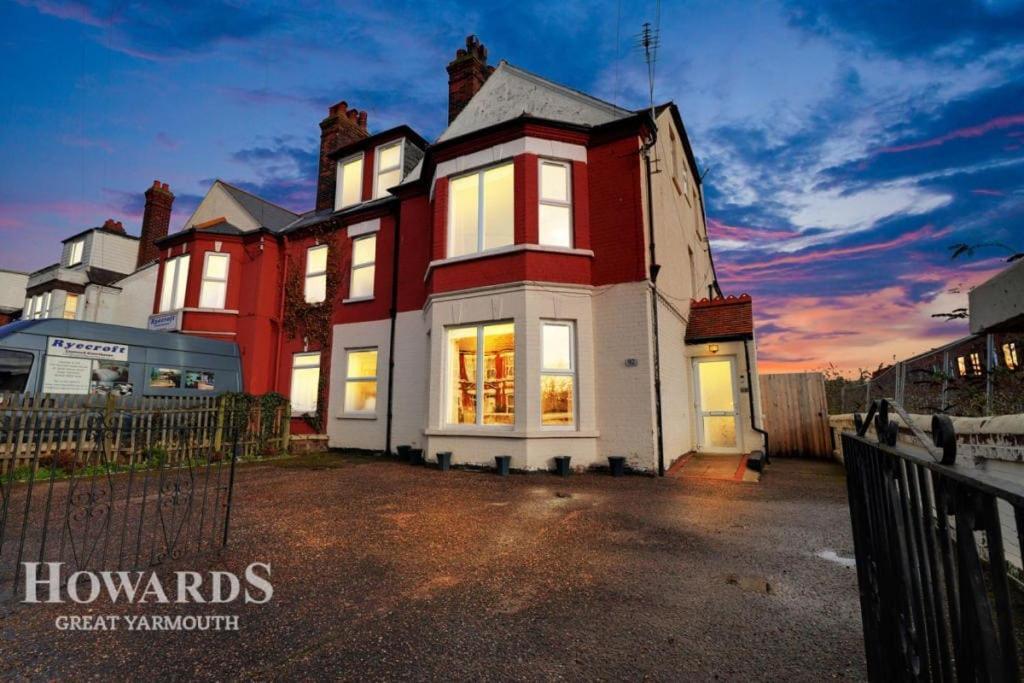 North Denes Villa Great Yarmouth Room photo