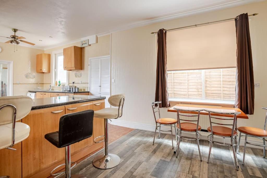 North Denes Villa Great Yarmouth Room photo
